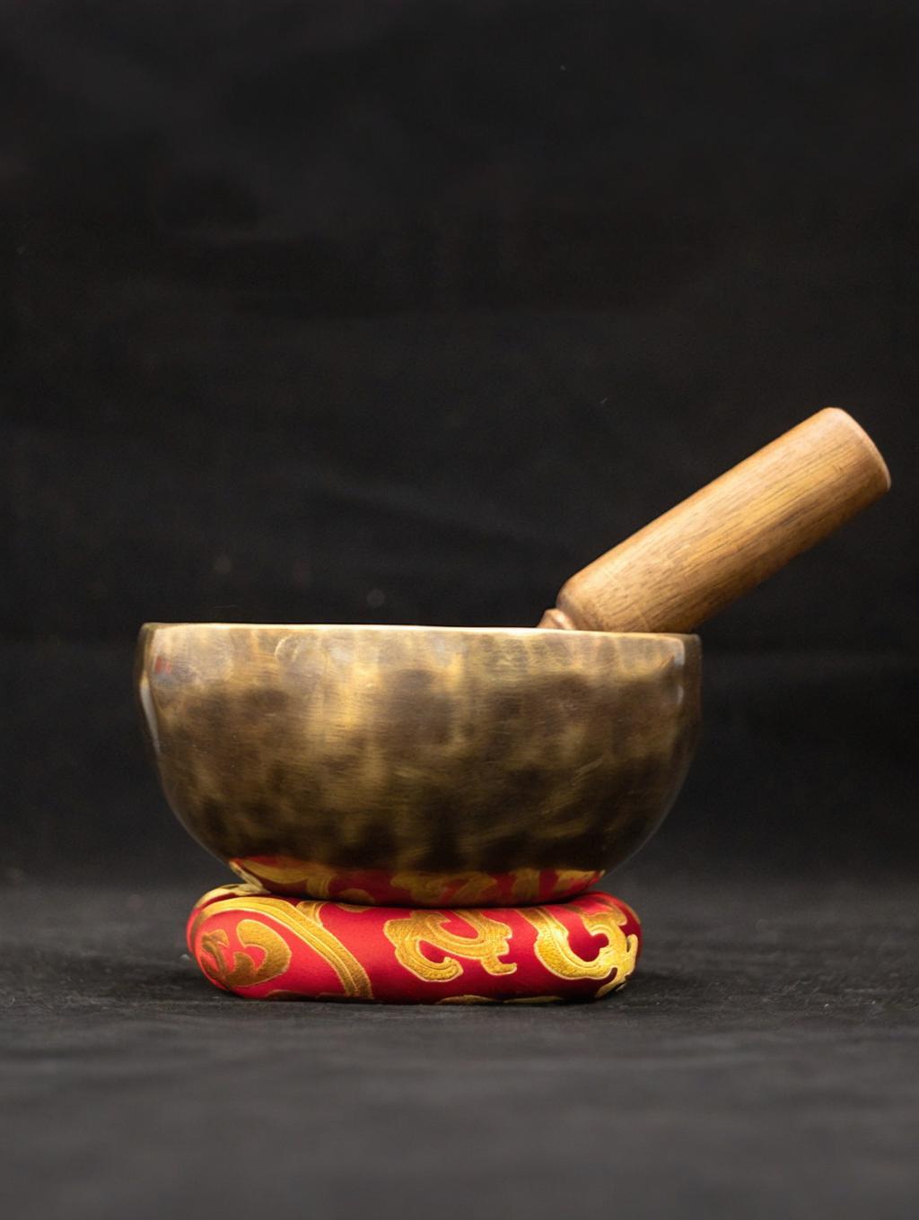 Handcrafted Brass Tibetan Singing Bowl – Sound Healing & Meditation Bowl with Cushion & Leather Striker (12/18/24 cm)